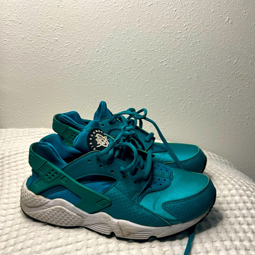 Nike air huarache 7.5